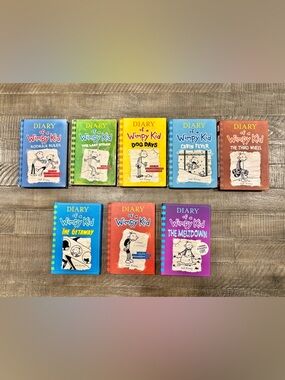 Signed Diary of a Wimpy Kid Bundle by Jeff Kinney